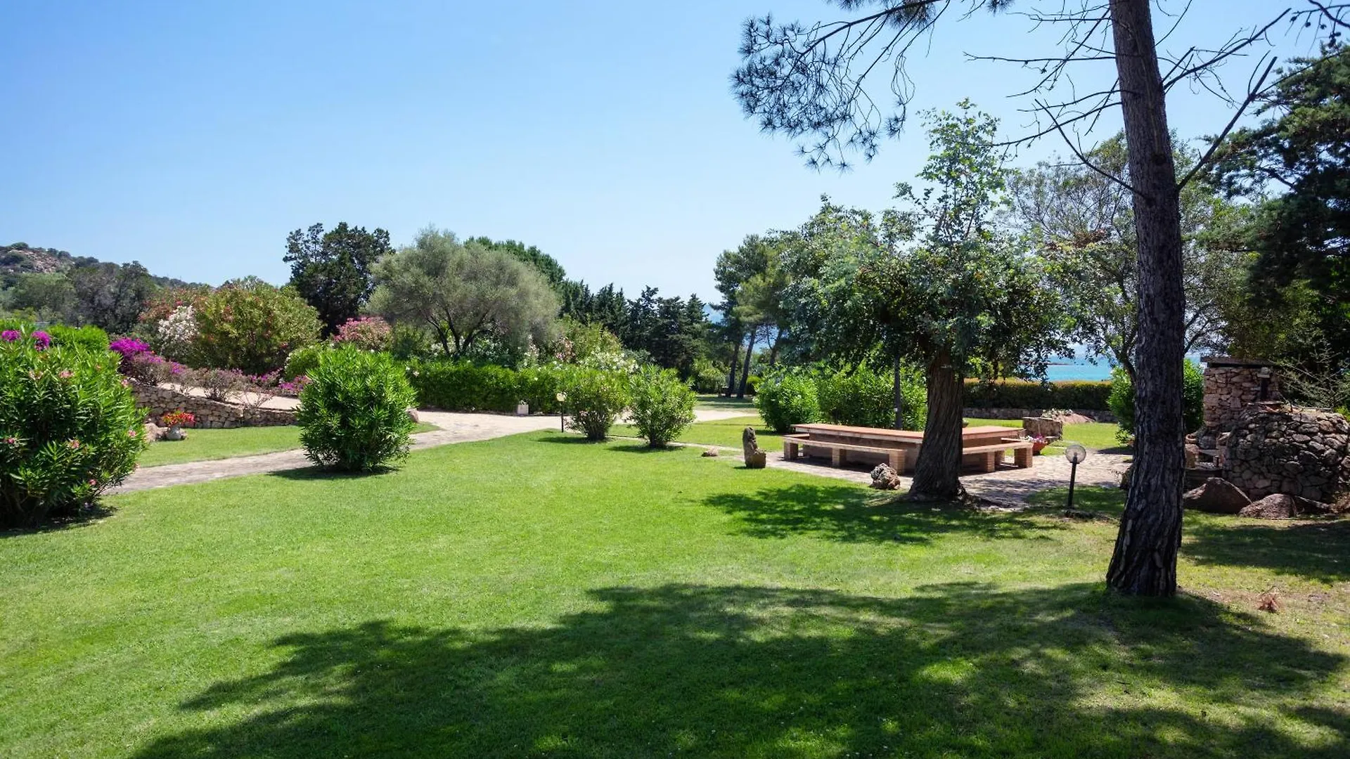 Baia Dorata Beach Apartment Porto Istana