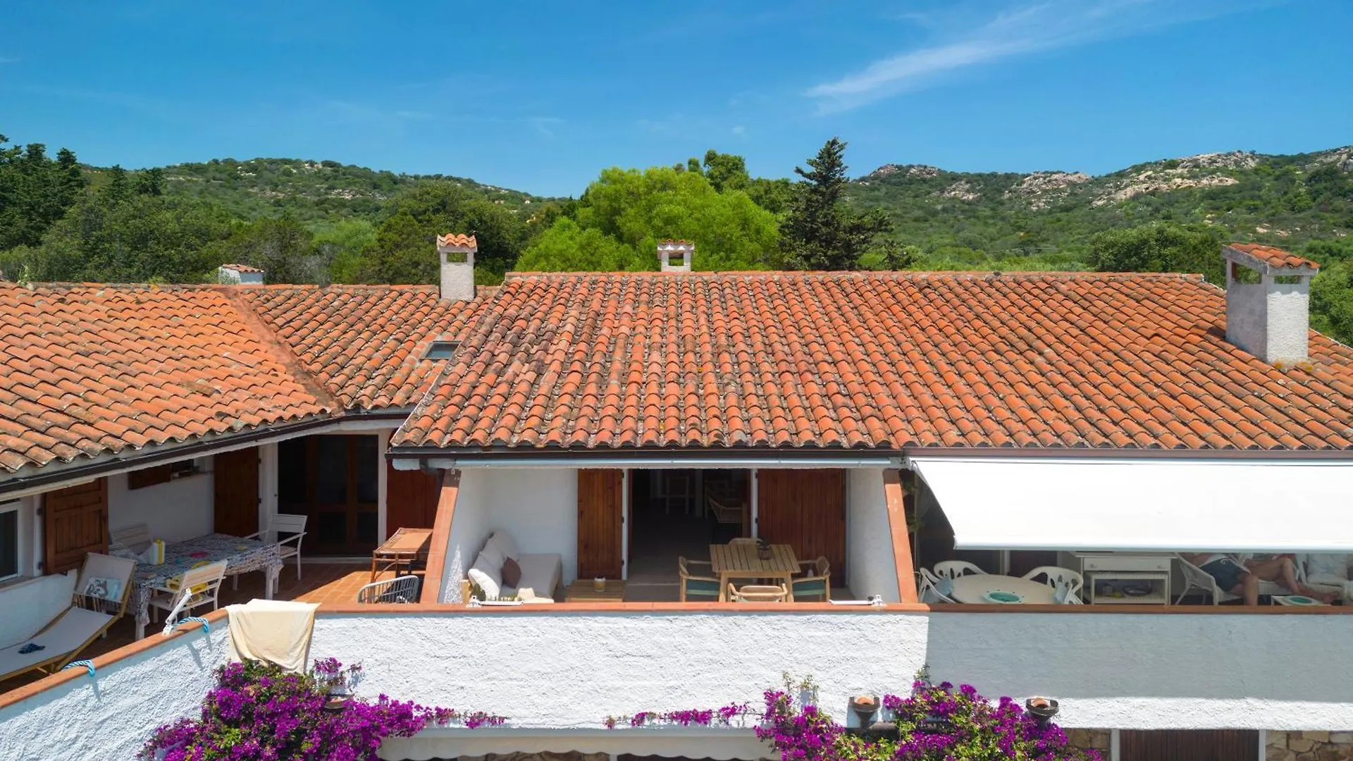 Baia Dorata Beach Apartment Porto Istana